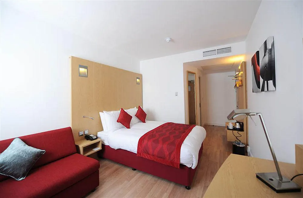Holiday Inn London Luton Airport By Ihg Velká Británie