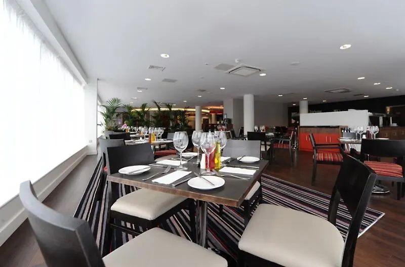 Holiday Inn London Luton Airport By Ihg Hotel